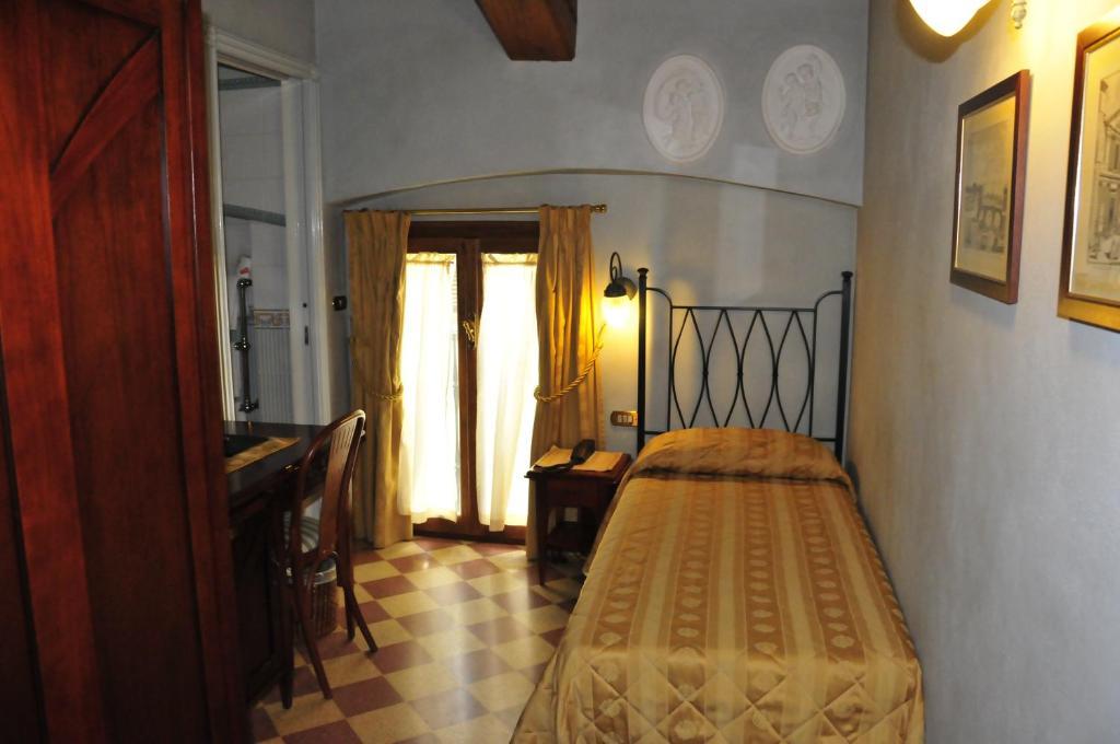 Hotel Della Robbia Florencia